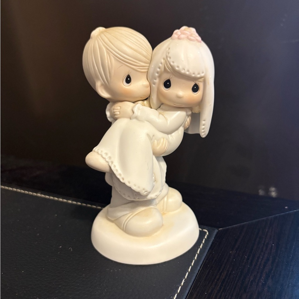 Enesco Cream Wedding Couple Figurine